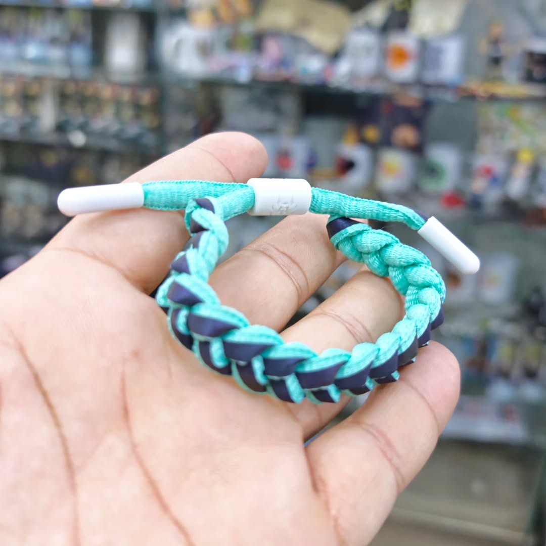 Paracord Bracelet - alternate view