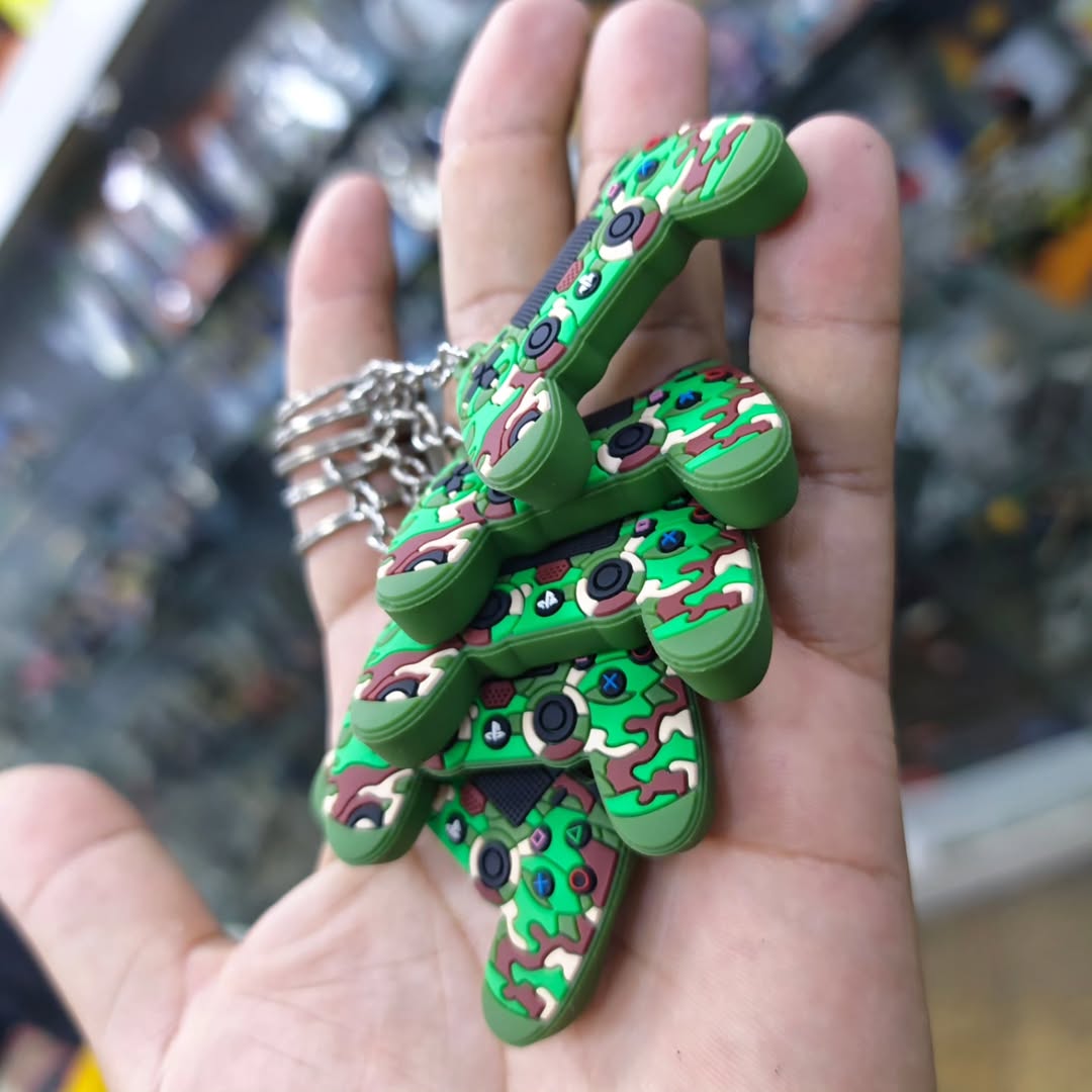 PS4 Controller Keychain - alternate view