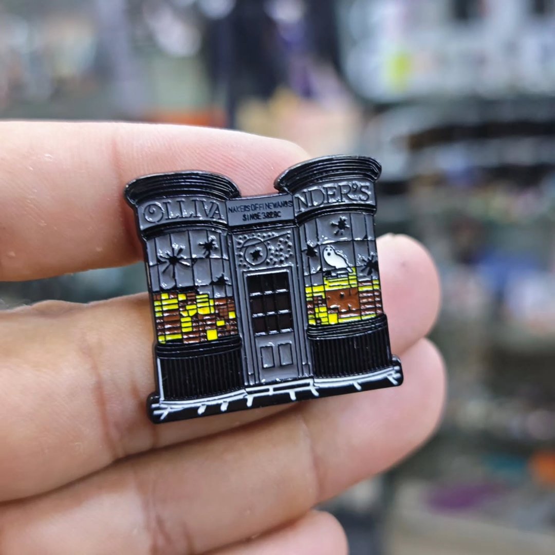 Harry Potter Pins - alternate view