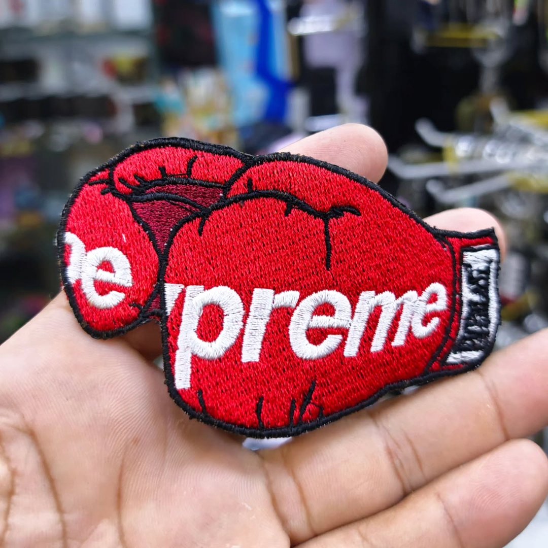 Patch Embroidery Supreme Boxe 100 x 60 MM - alternate view