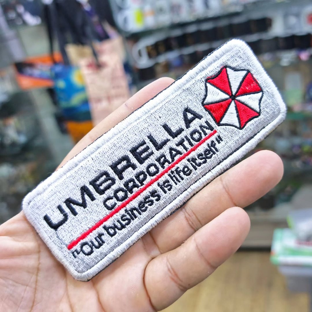 Embroidered Patch Umbrella Resident Evil 140 x 45 MM - alternate view