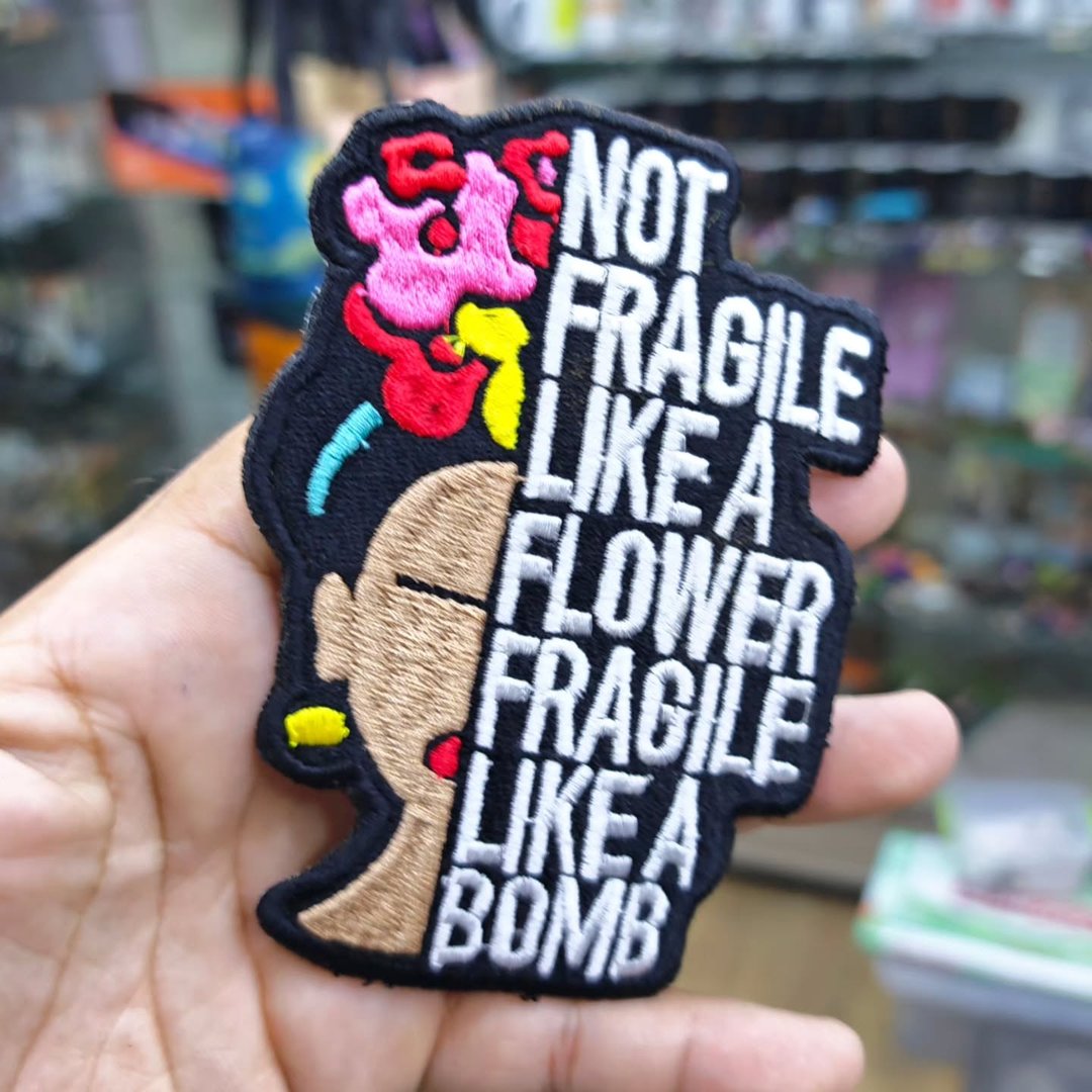 Embroidered Patch Frida Kahlo 85 x 120 MM - alternate view