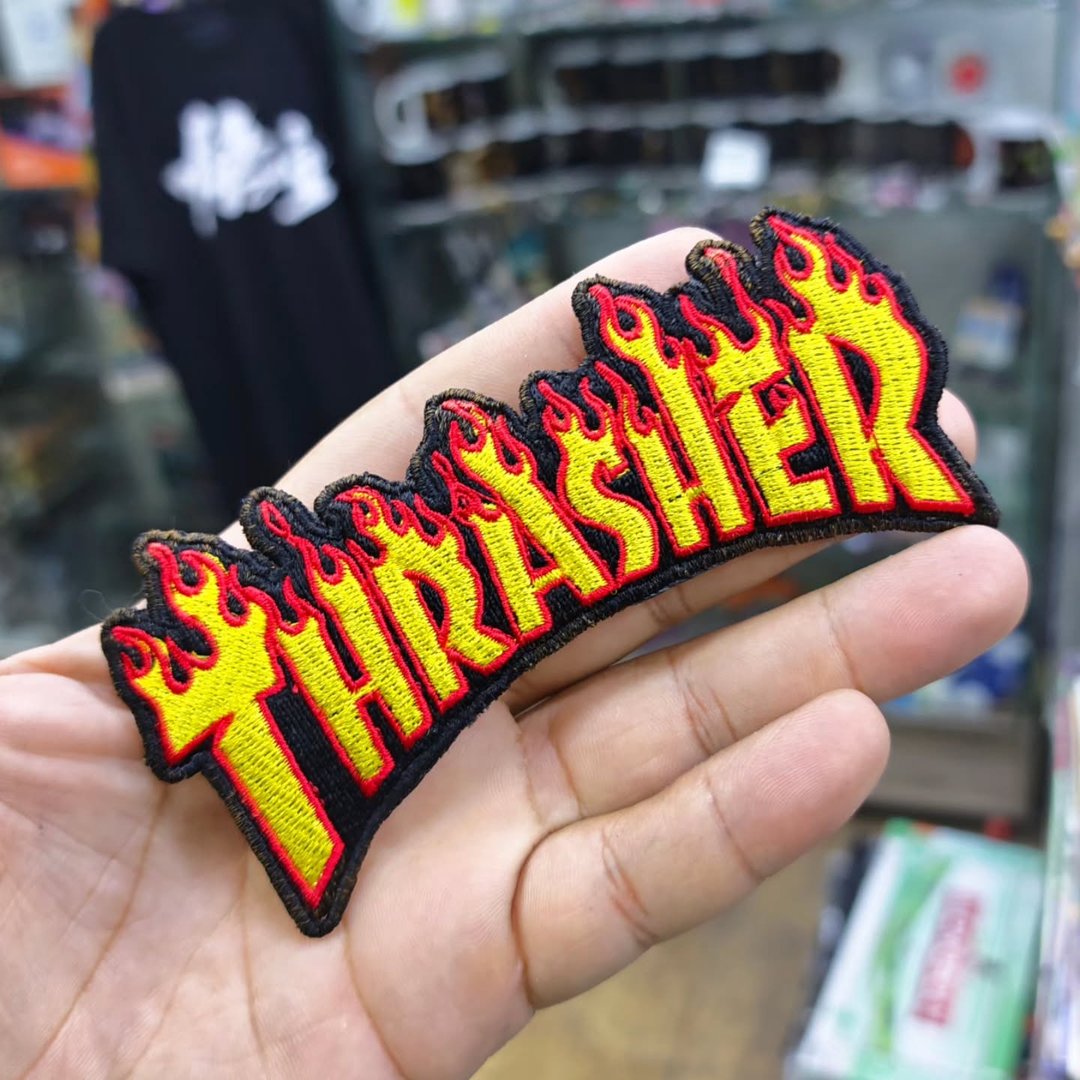 Embroidered Patch Thrasher 65x130 cm - alternate view