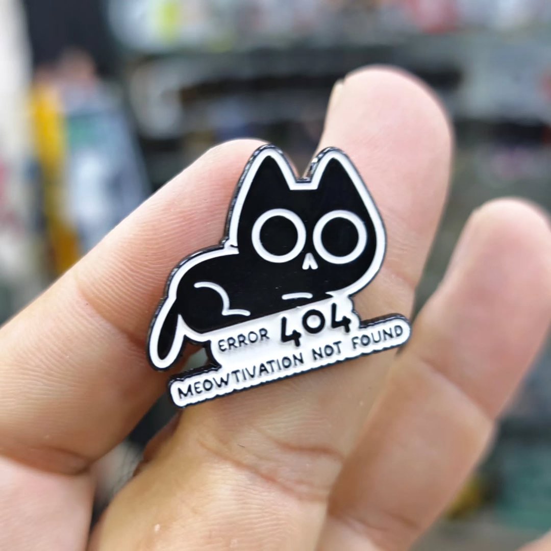 Cat Error 404 Pins - alternate view
