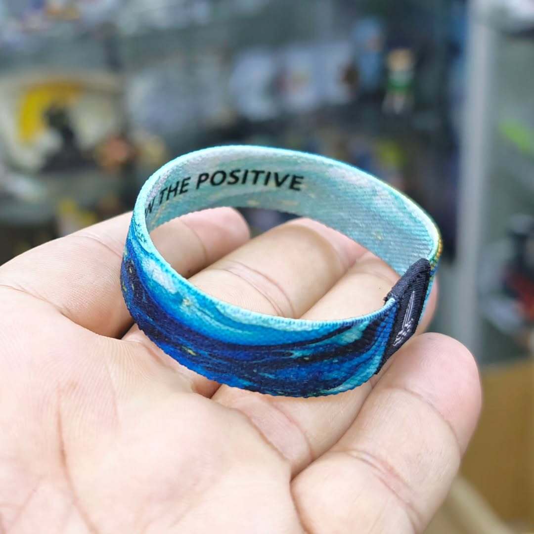 Bracelet Summer - alternate view