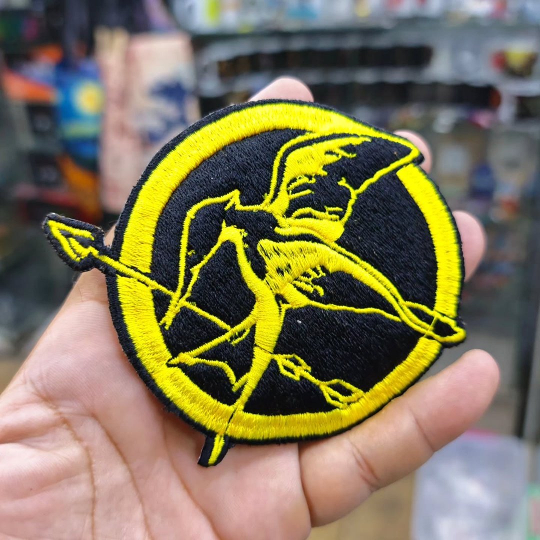 Embroidered Patch Hunger Game 100 x 100 MM - alternate view