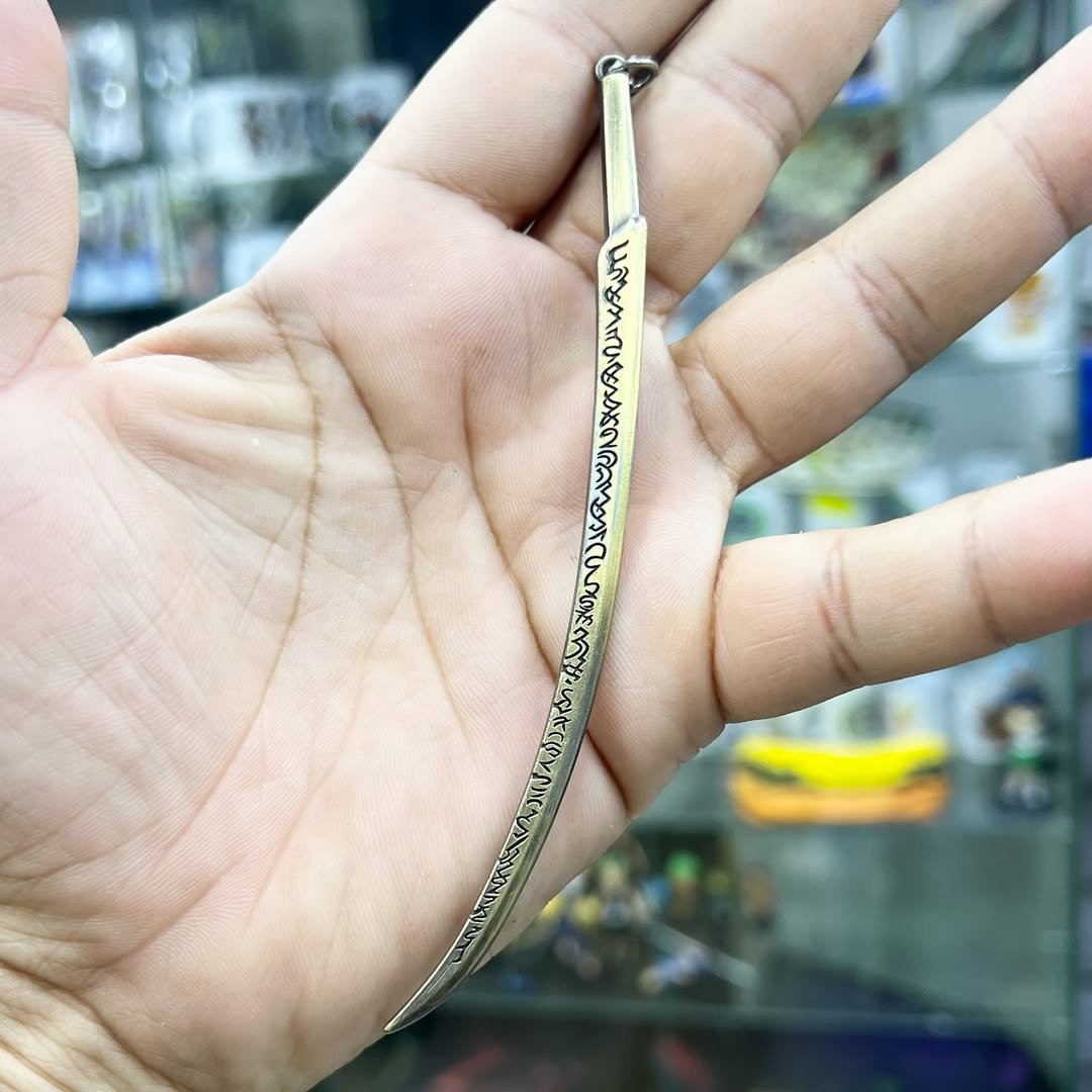 Elden Ring Keychain - alternate view