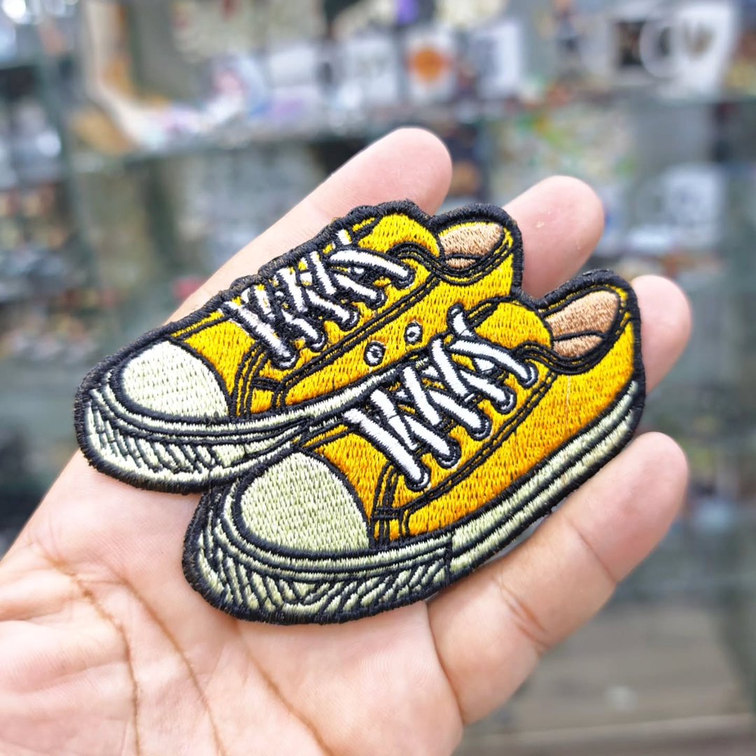 Embroidered Patch Converse 65 x 95 MM - alternate view