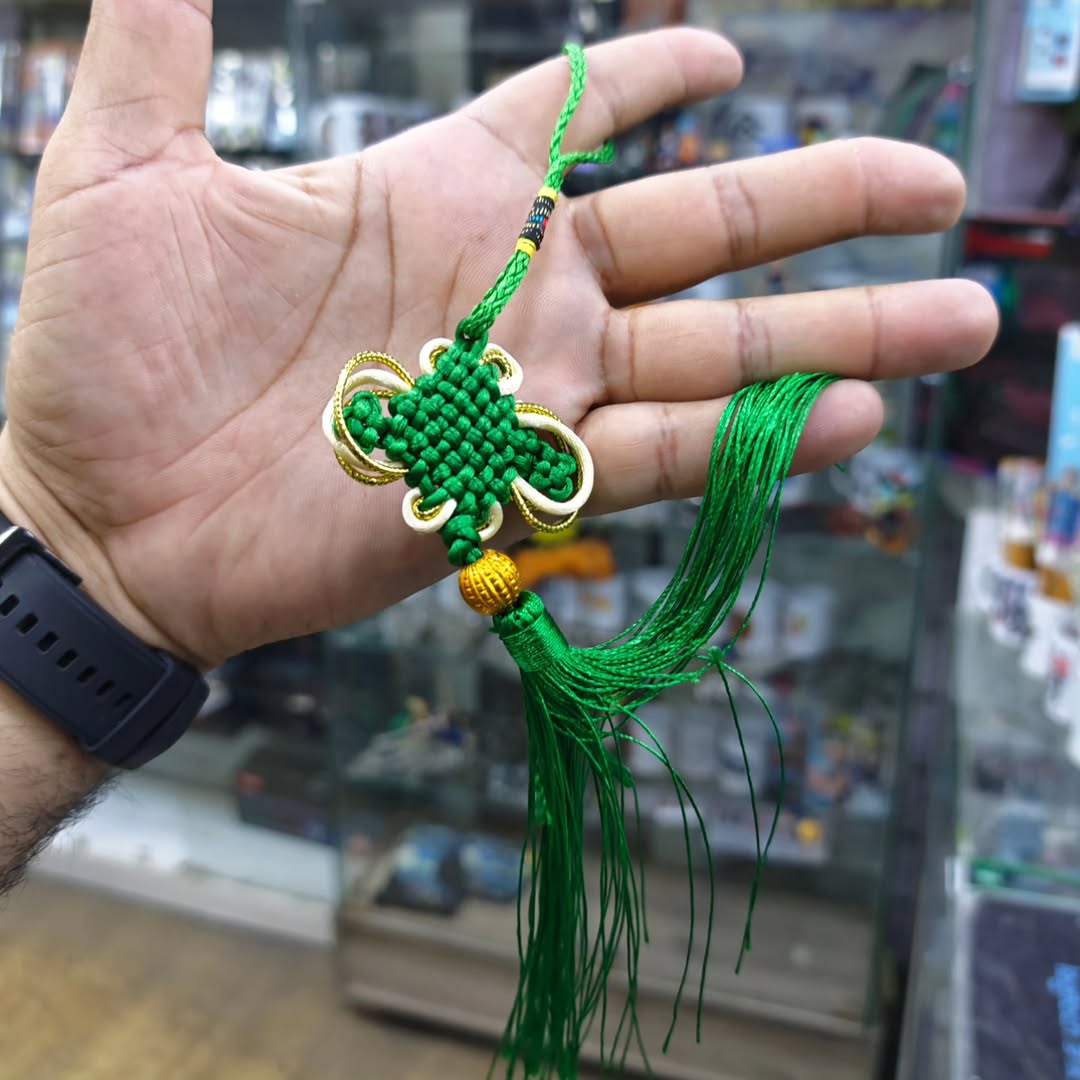 Chinese Pom Poms - alternate view