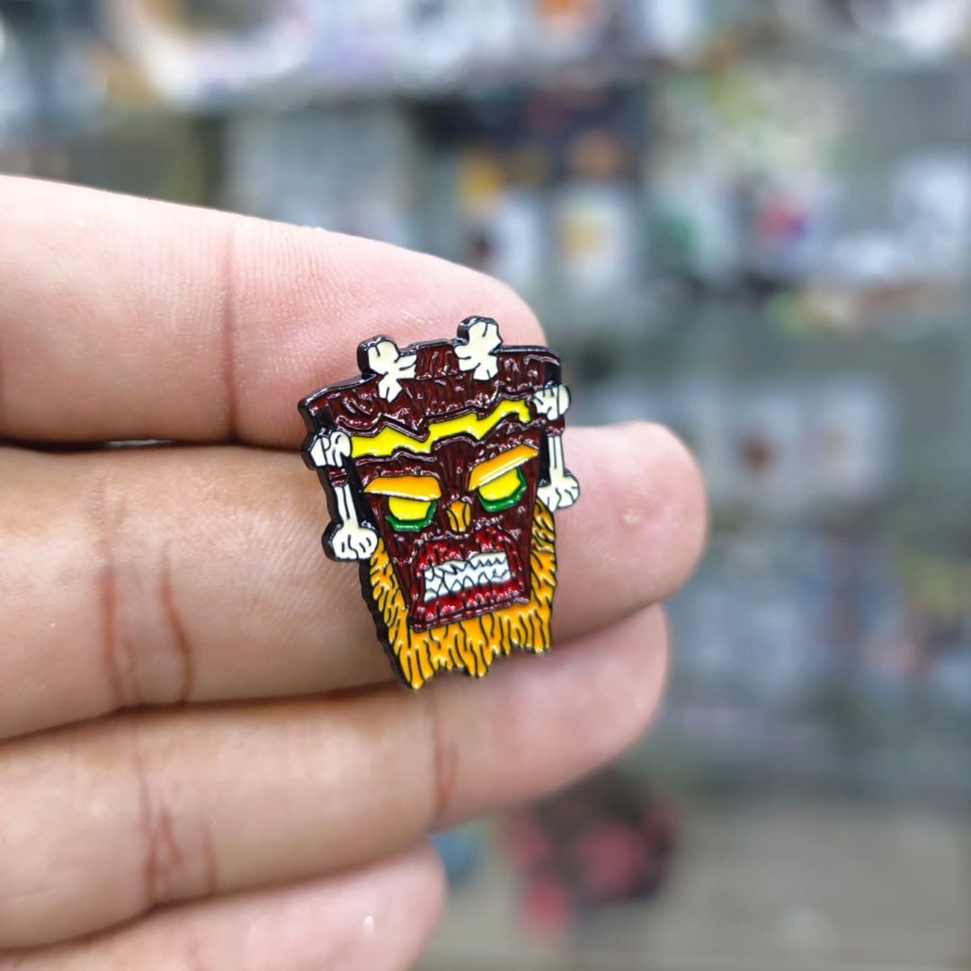 Crash Bandicot Pins - alternate view