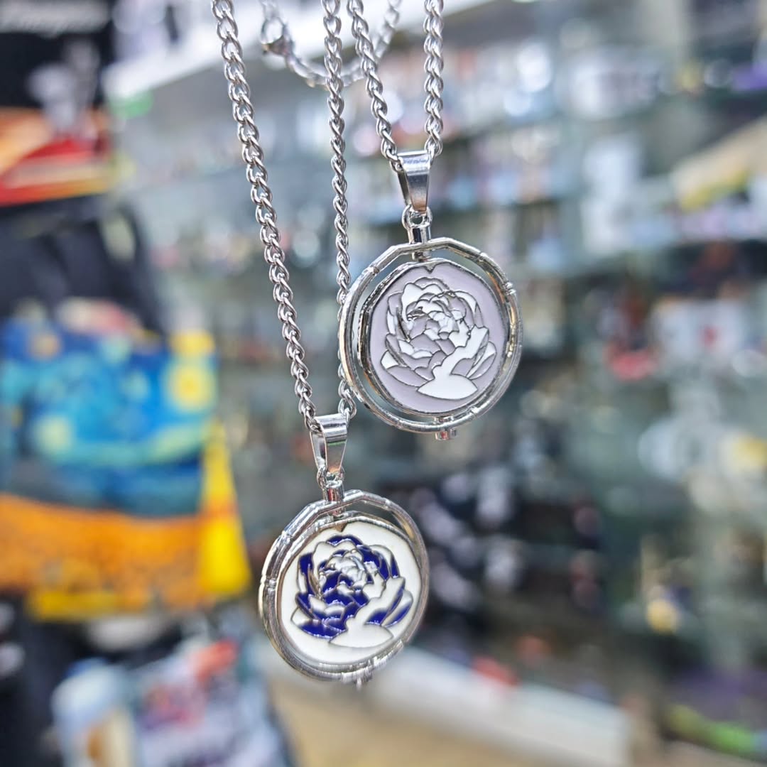 League Of Legends Arcane Necklace - alternate view