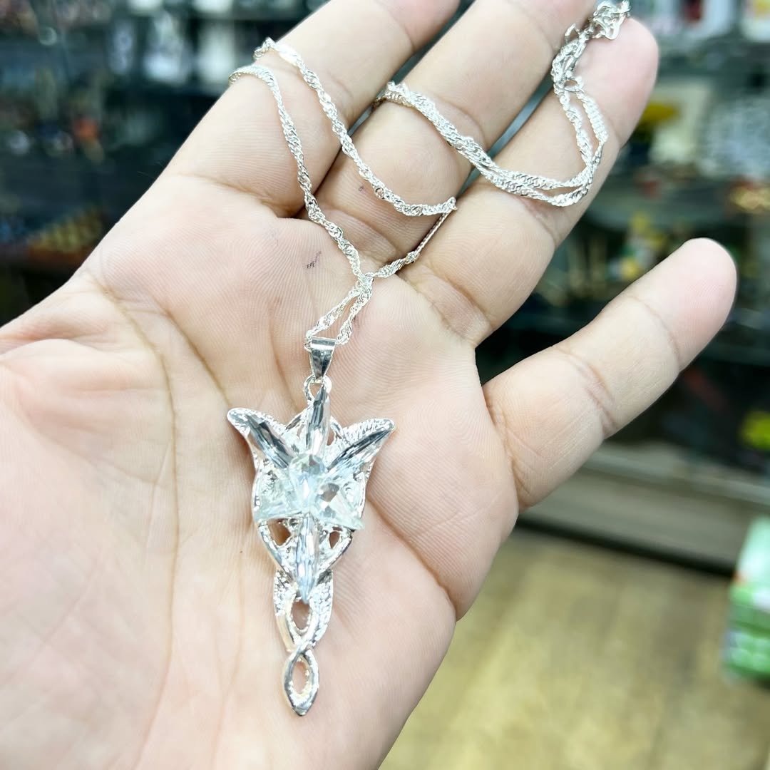 Lord Of The Rings Arwen Evenstar Necklace - alternate view