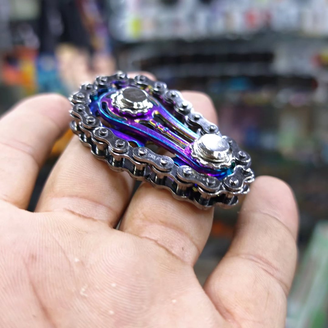 Hand Spinner - alternate view