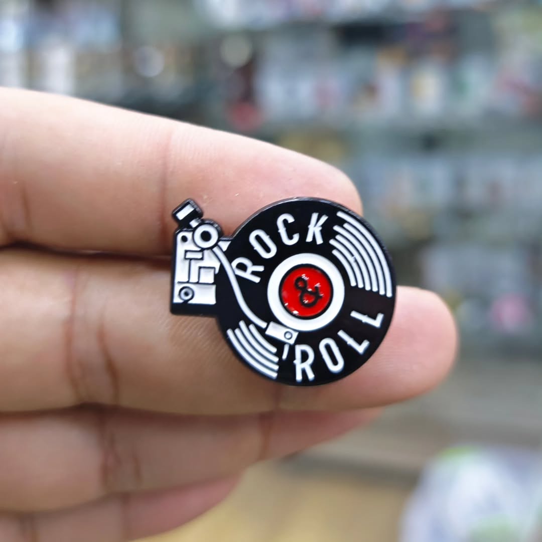 Disk Vynil Rock N Roll Old School Pins - alternate view