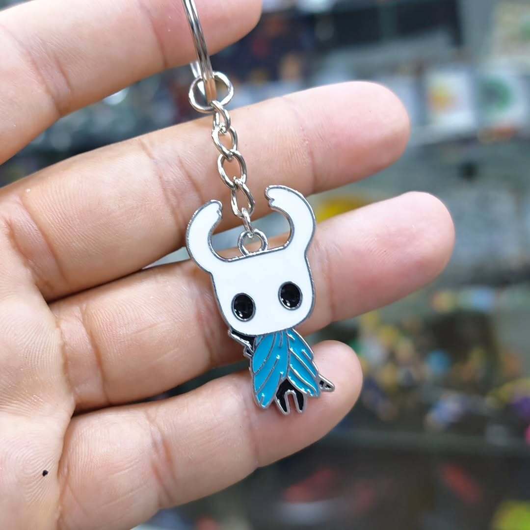 Hollow Knight Keychain - alternate view