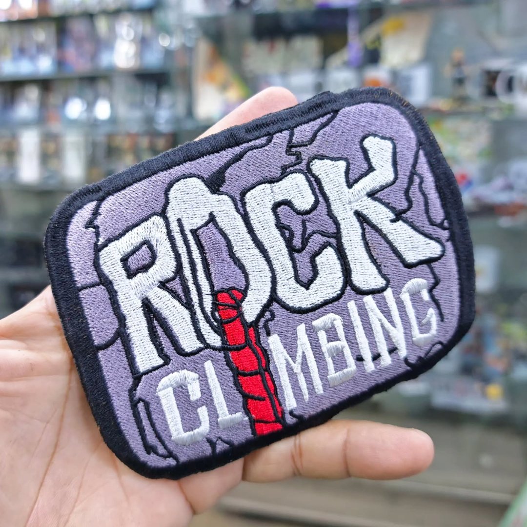 Embroidered Patch Rock Climbing 100 x 130 MM - alternate view