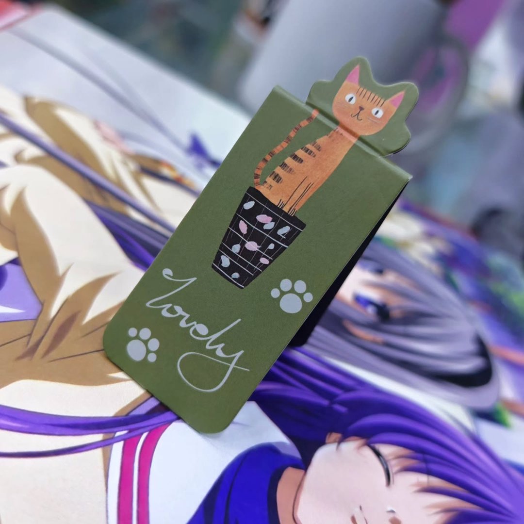 Magnetic Bookmark - alternate view