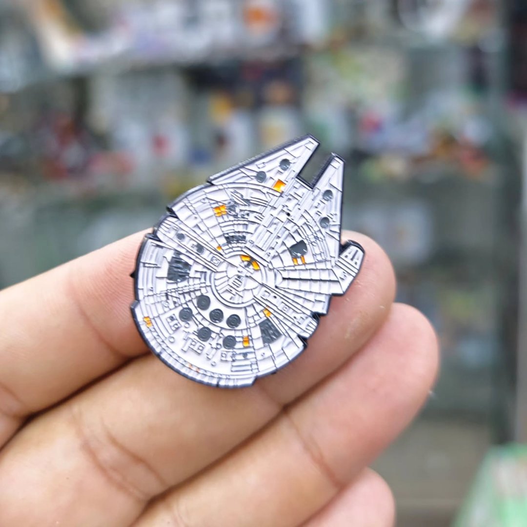 Star Wars Pins - alternate view