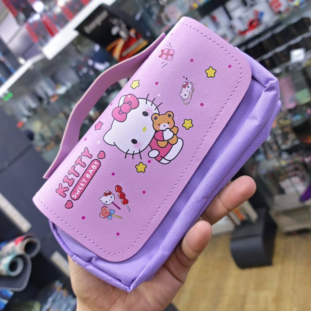 Hello Kitty pencil case - alternate view