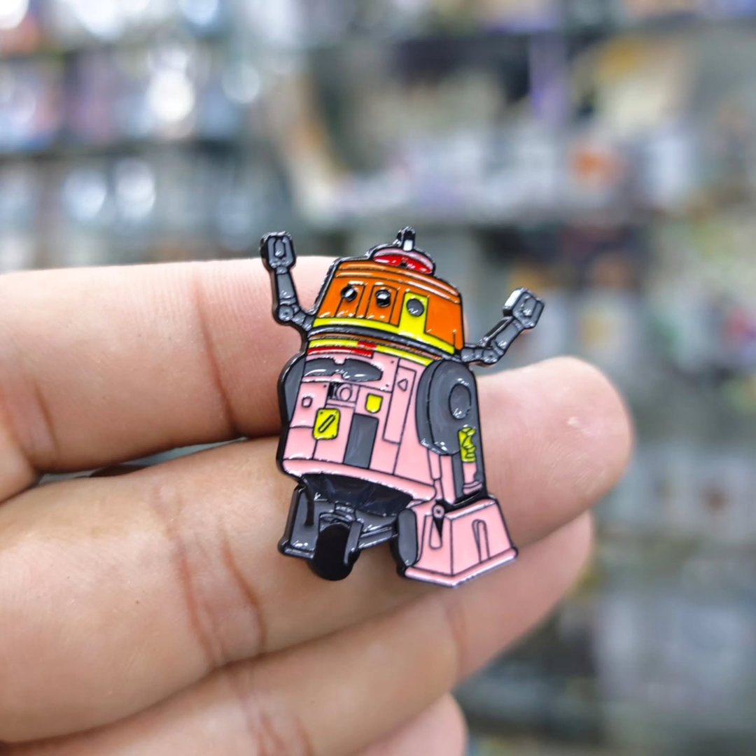 Star Wars Pins - alternate view