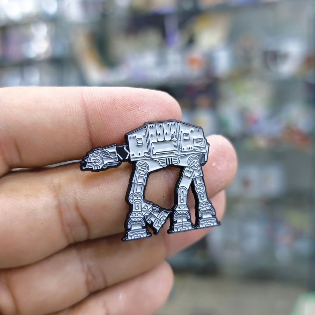 Star Wars Pins - alternate view