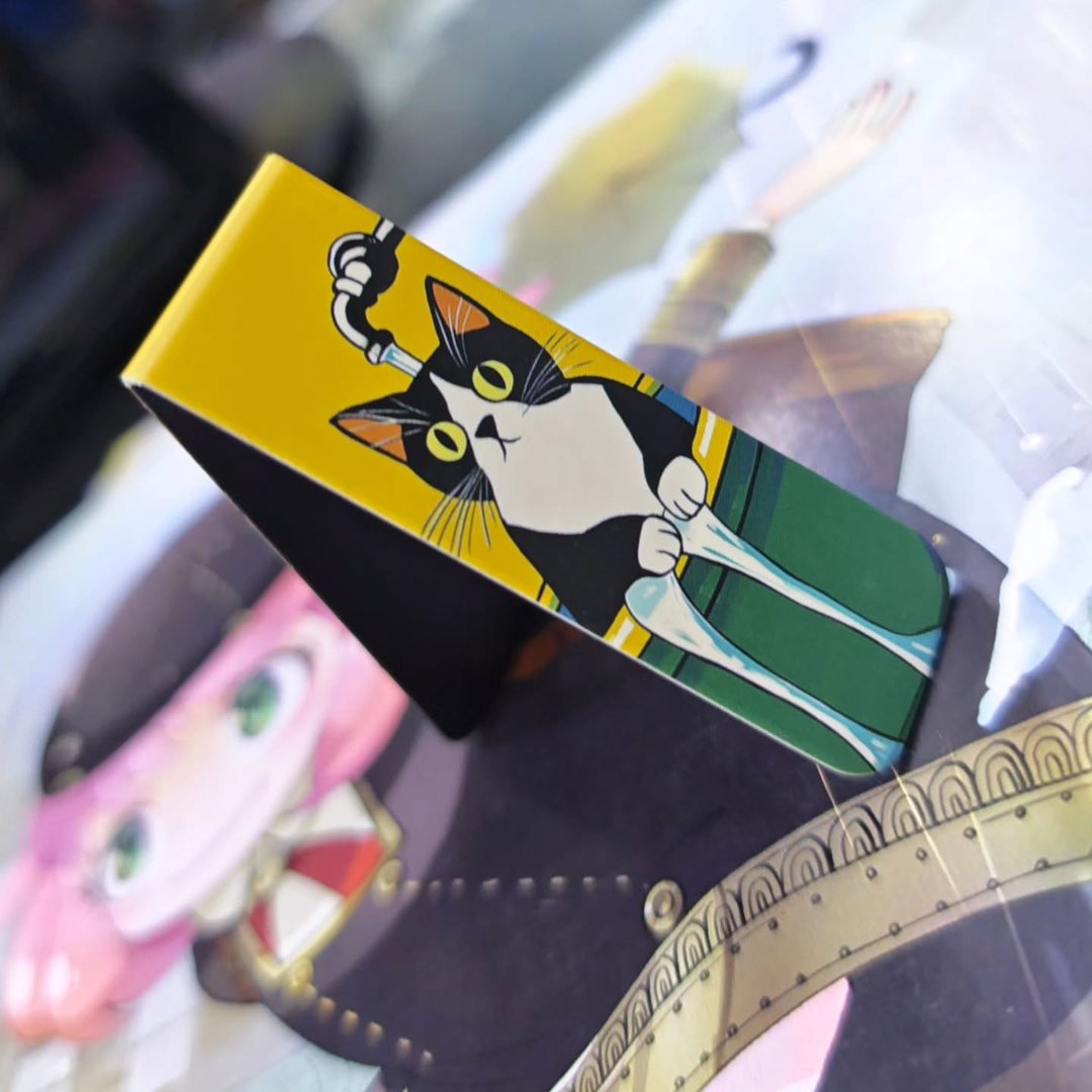 Magnetic Bookmark - alternate view