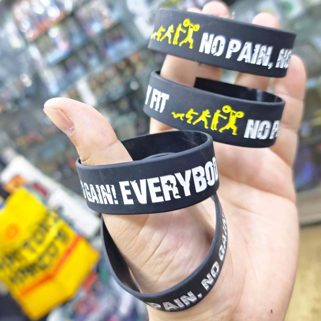 No Pain No Gain Bodybuilding Bracelet - alternate view