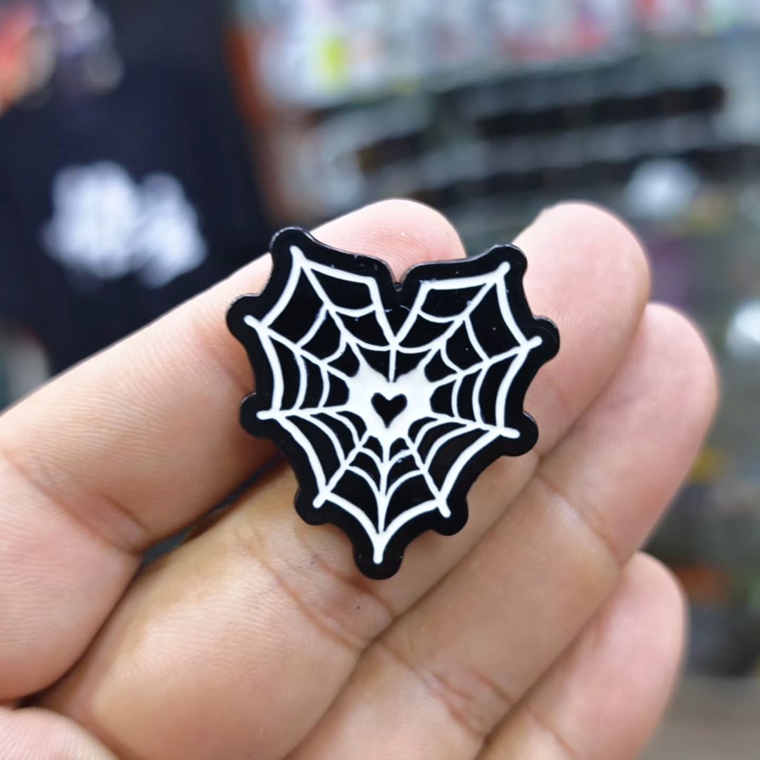 Spider Pins - Metal Pins