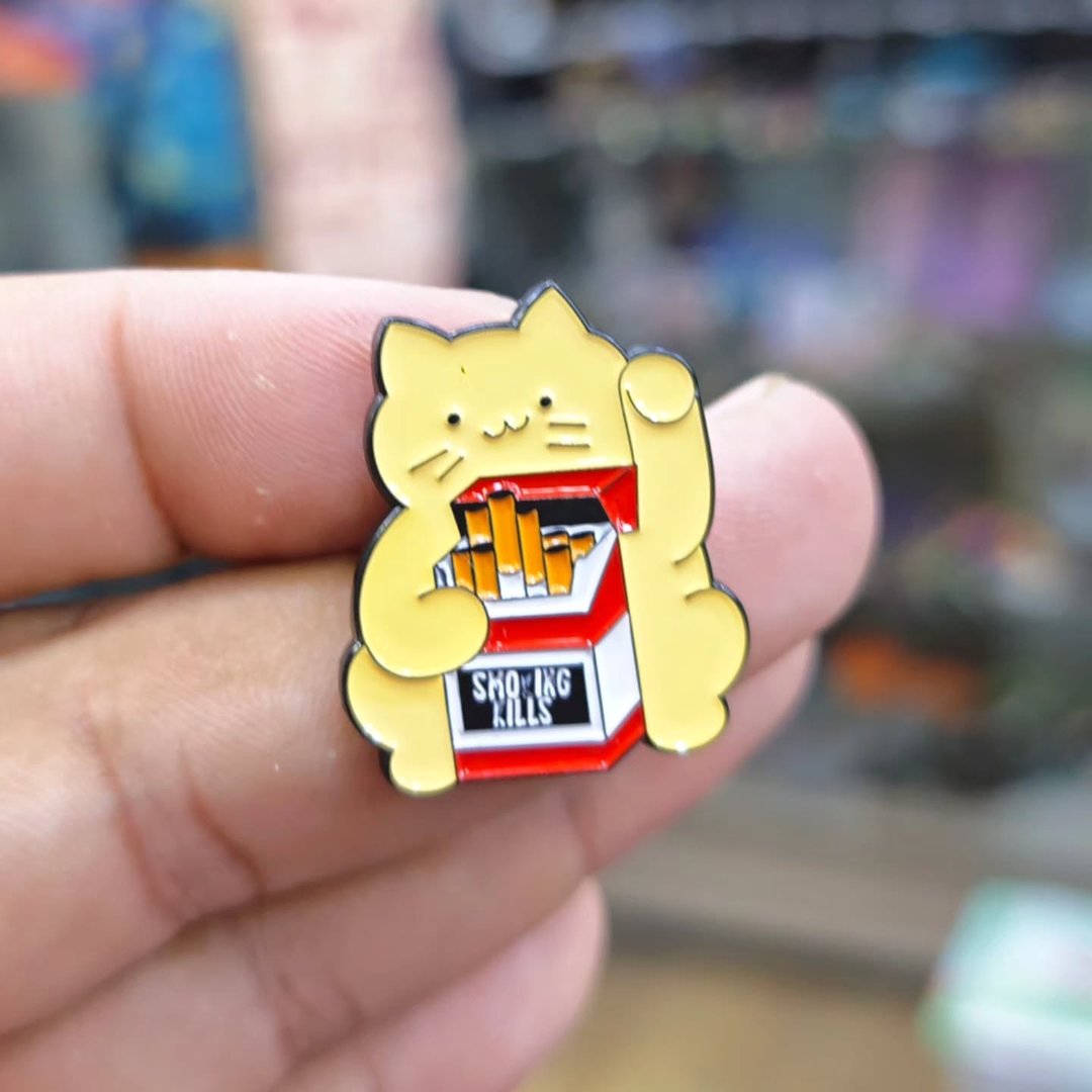Smoking Kills Cat Pins - Metal Pins