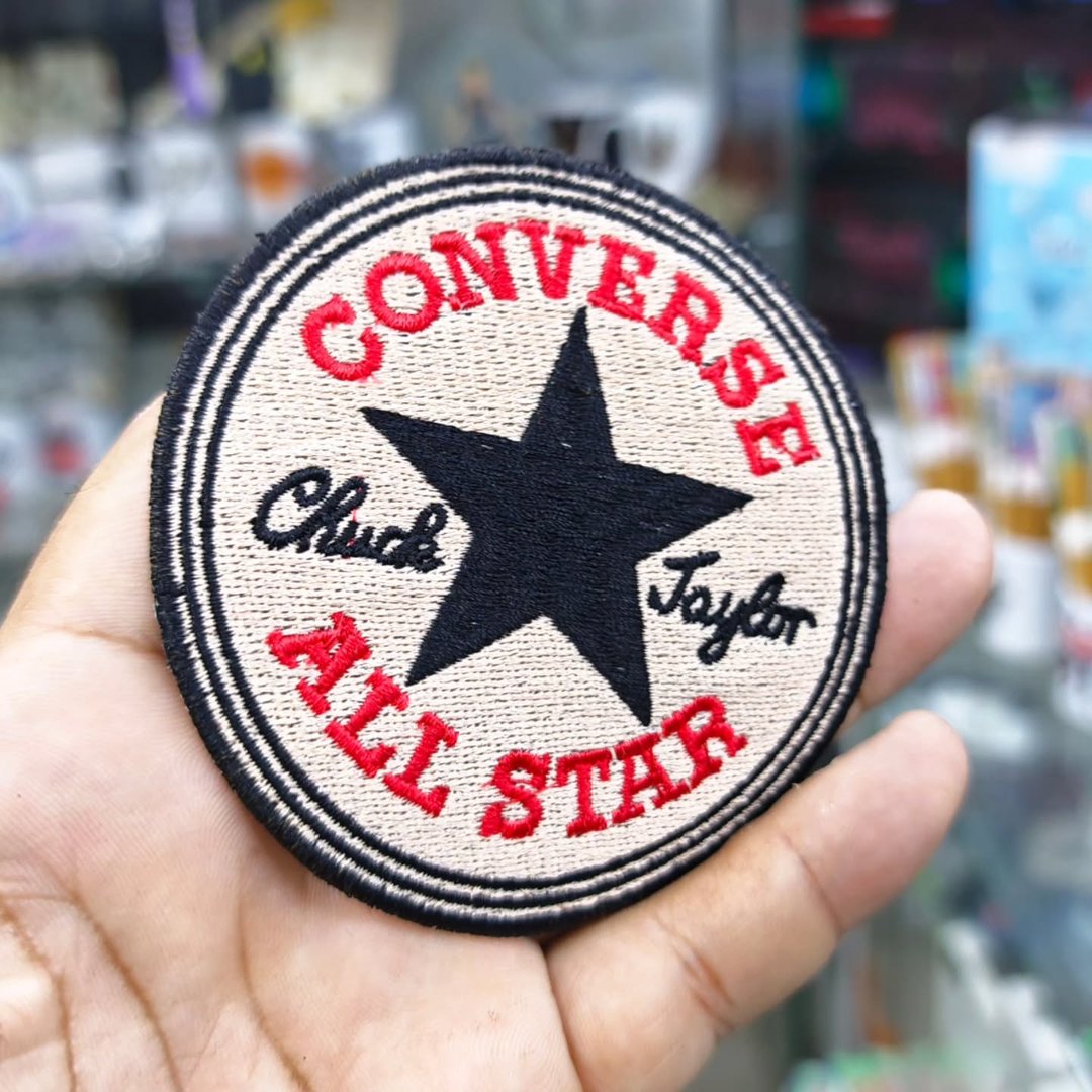 Embroidered patch Converse 90 x 90 MM - Embroidered Patch