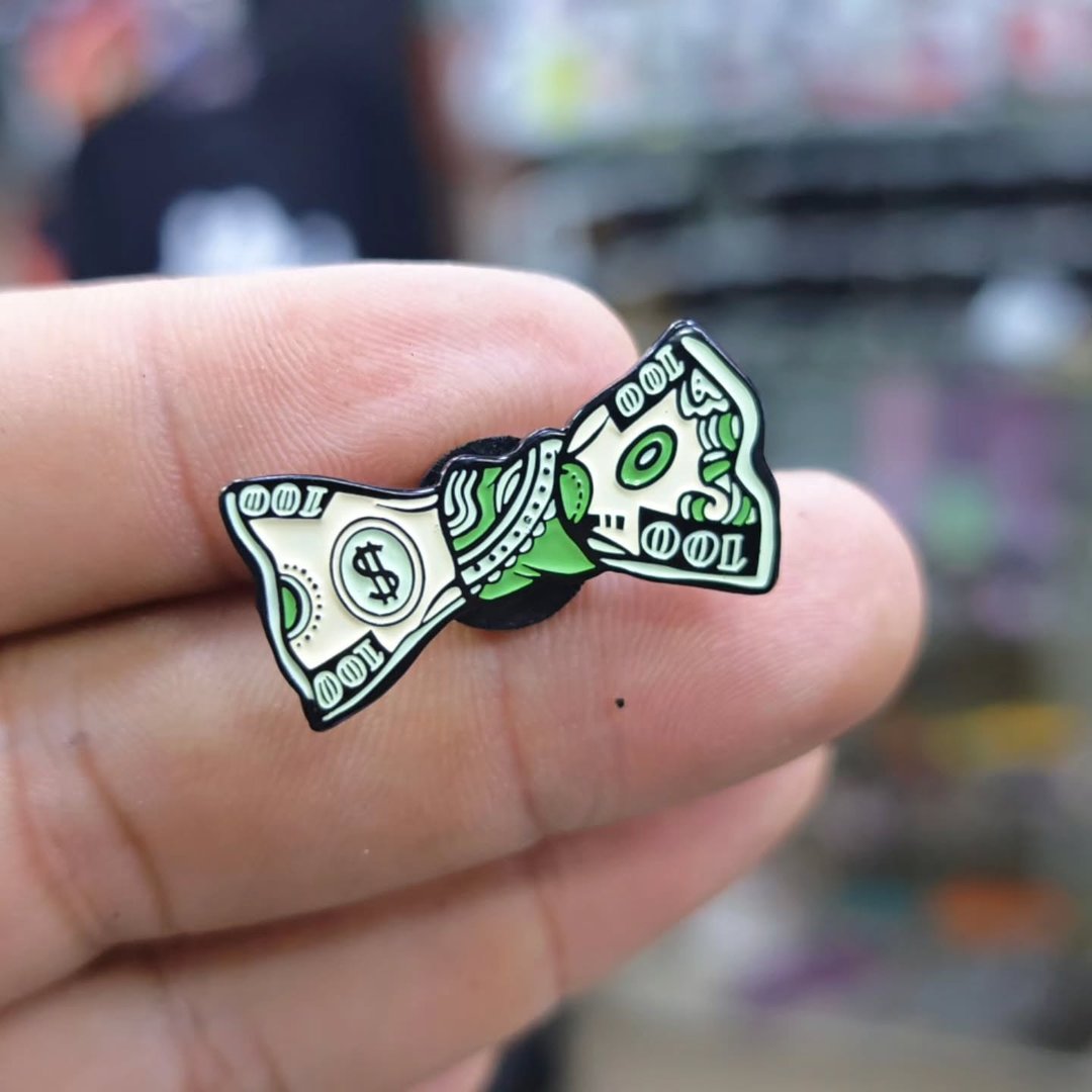 Dollars Pins - Metal Pins