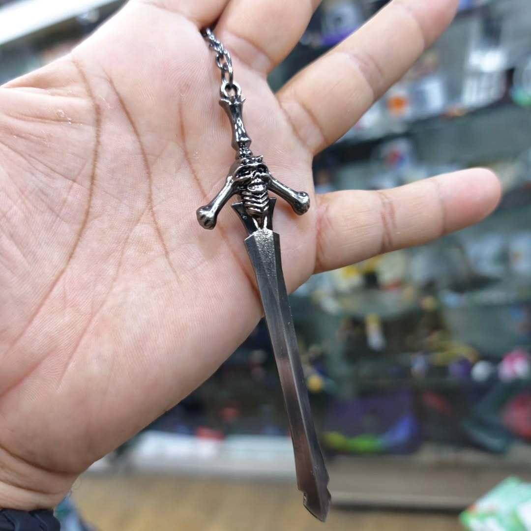 Devil May Cry Keychain - Keychain