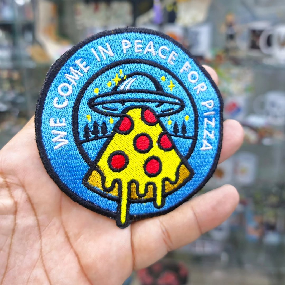 Embroidered Patch Pizza Peace 95 x 95 MM - Embroidered Patch