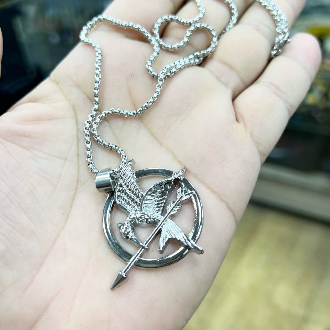 Hunger Games necklace - Necklace