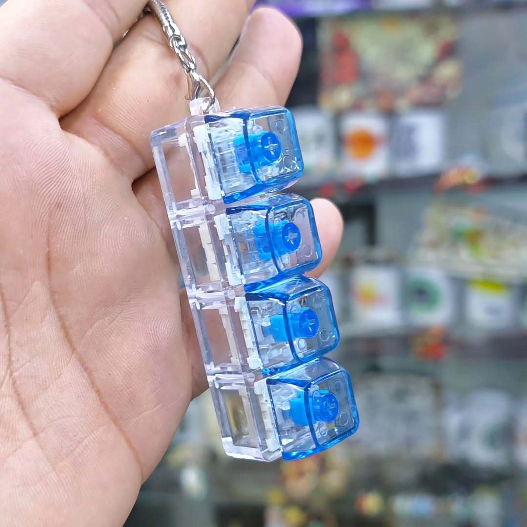 Anti Stress Keyboard Keychain - Keychain