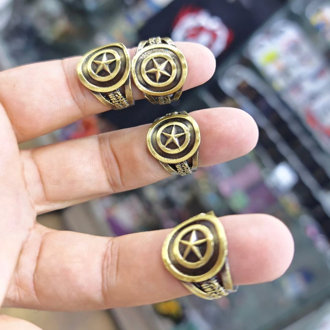 Captain America Ring - Ring