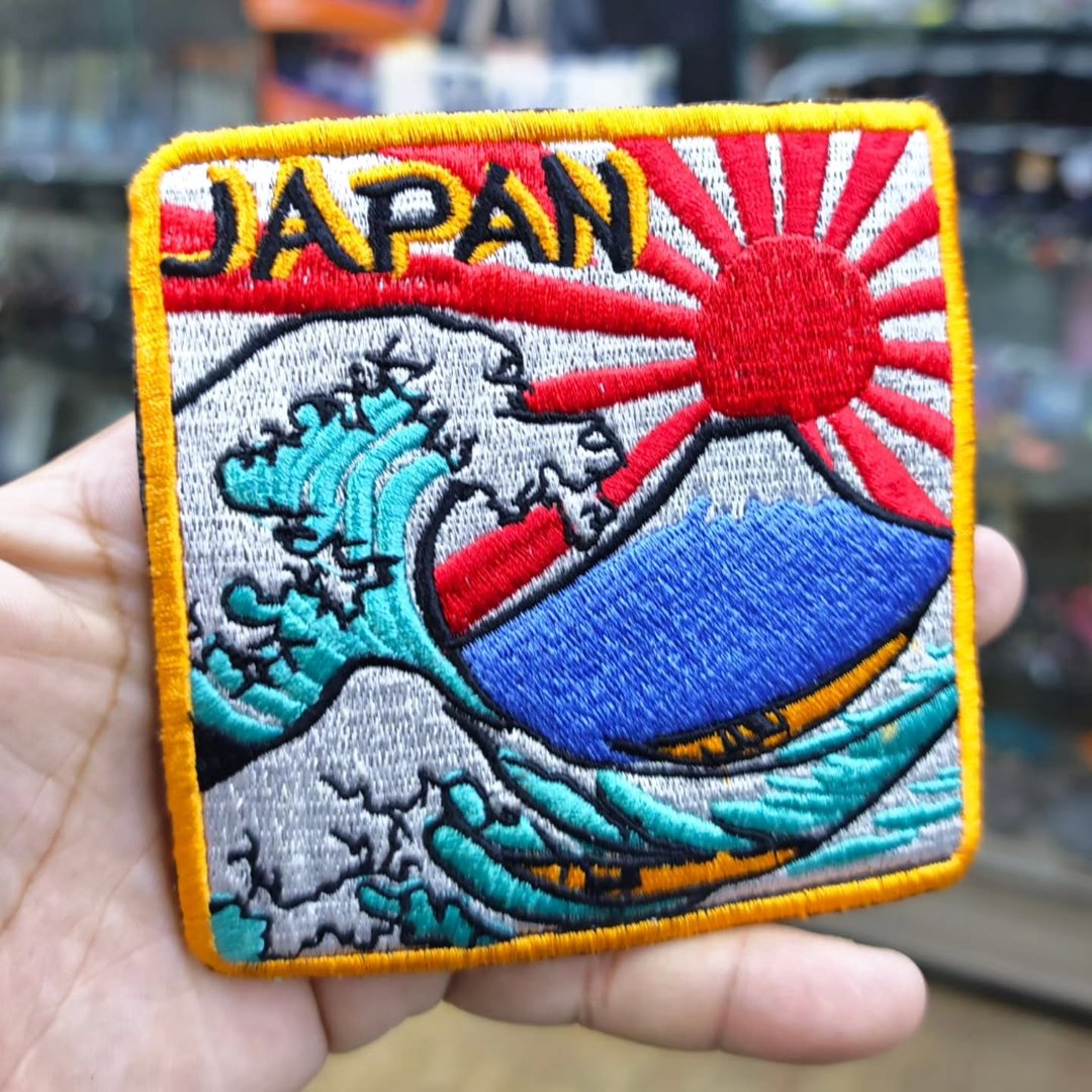 Embroidered Patch Japan The Great Wave 105x105 CM - Embroidered Patch
