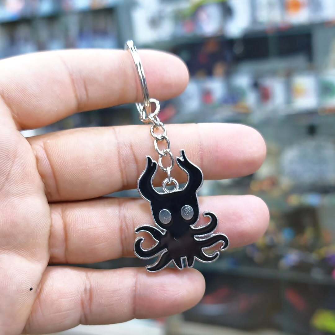 Hollow Knight Keychain - Keychain
