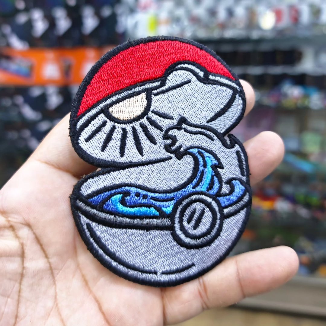 Embroidered Patch PoketBall Pokemon 85 x 100 MM - Embroidered Patch