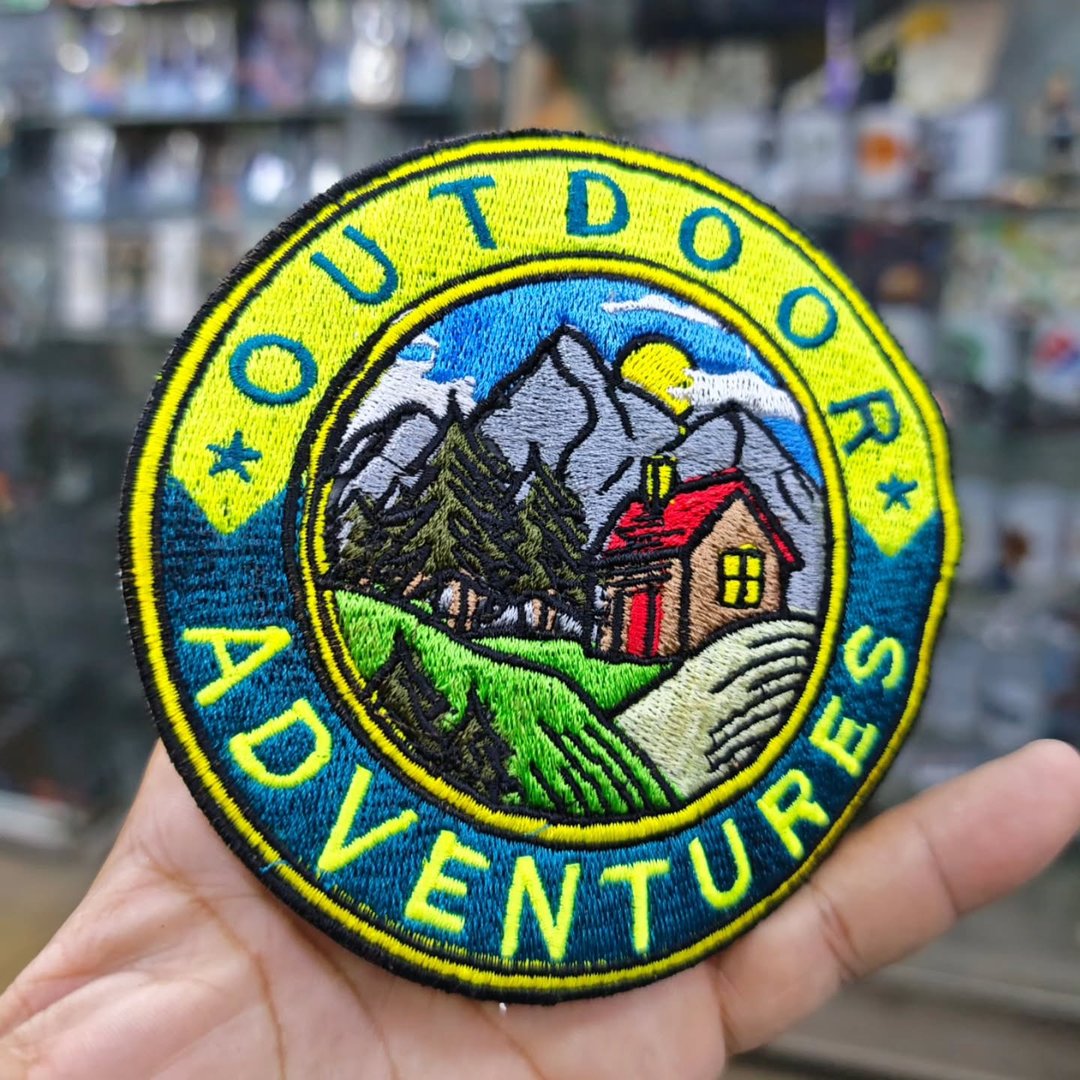 Embroidered Patch Outdoor Adventure 115 x 115 MM - Embroidered Patch