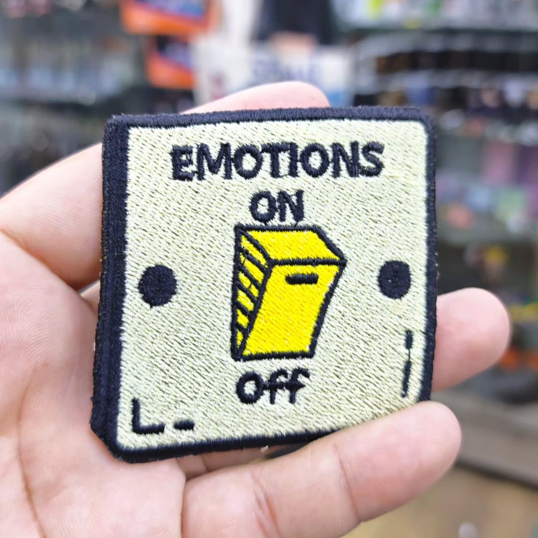Embroidered Patch Emotions On Off 70x70 CM - Embroidered Patch