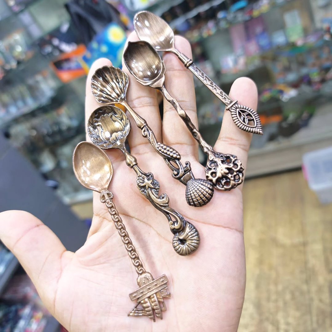 Pack of 5 Vintage Spoons - Other