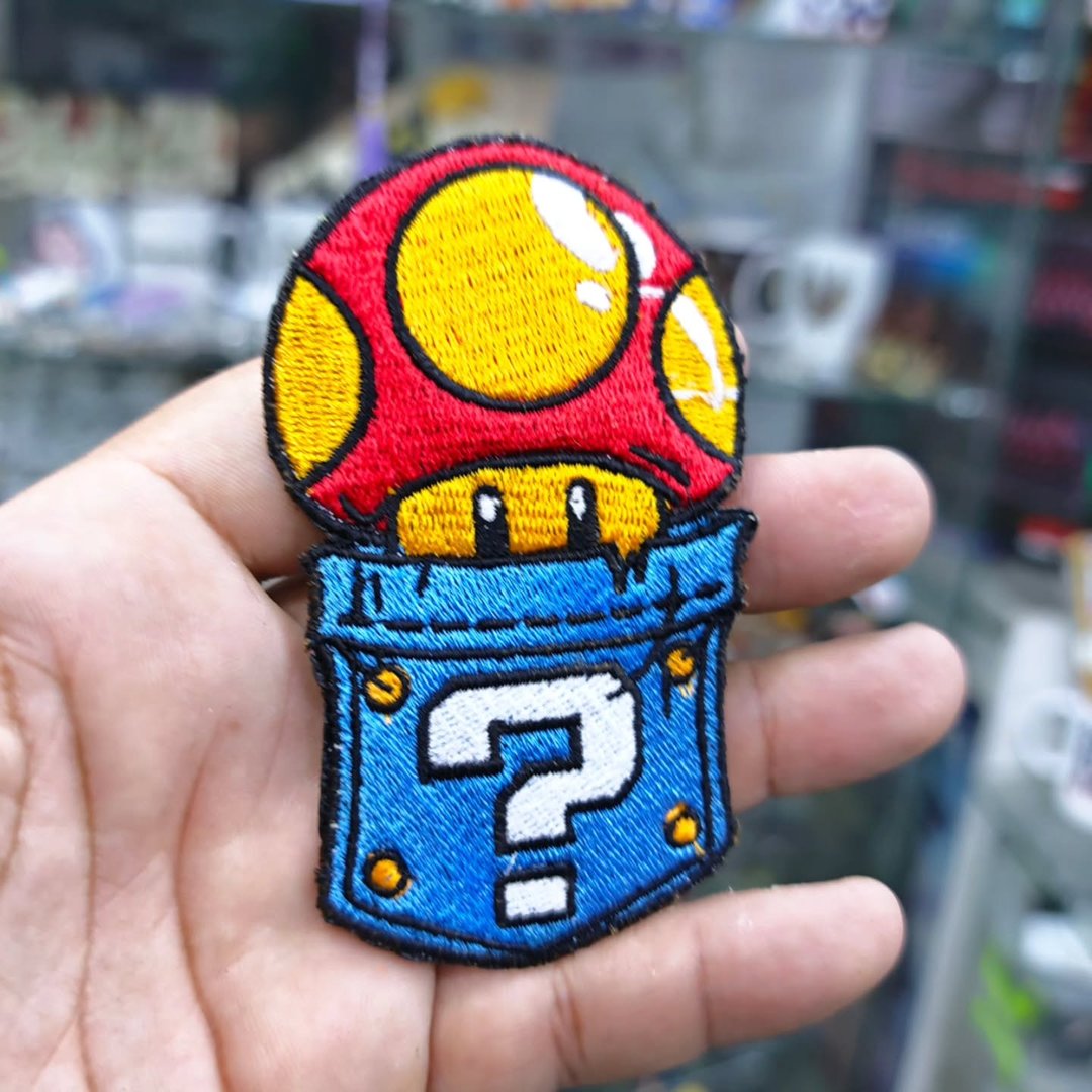 Embroidered Patch Super Mario Puck 60 x 95 MM - Embroidered Patch