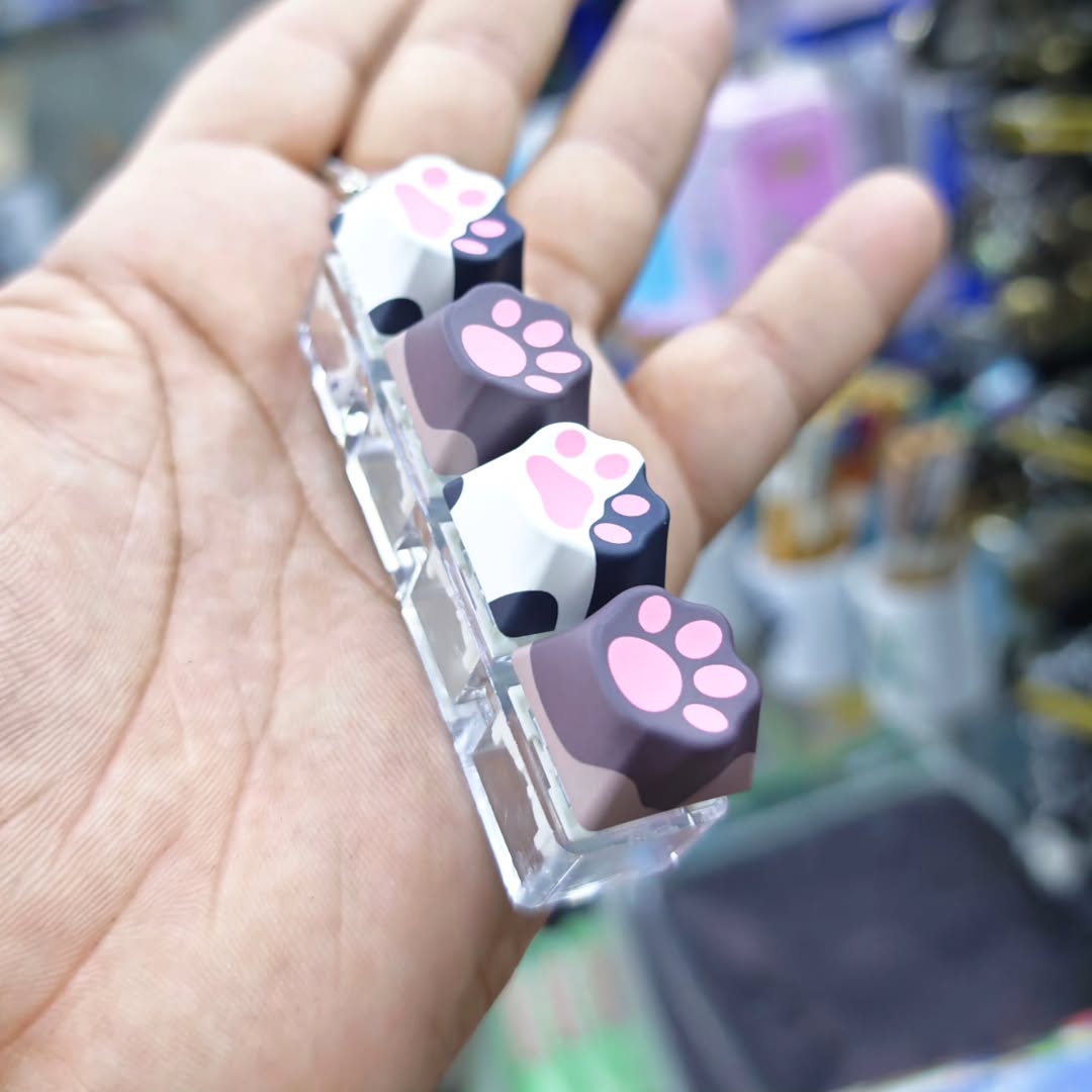 Anti Stress Keyboard Keychain - Keychain