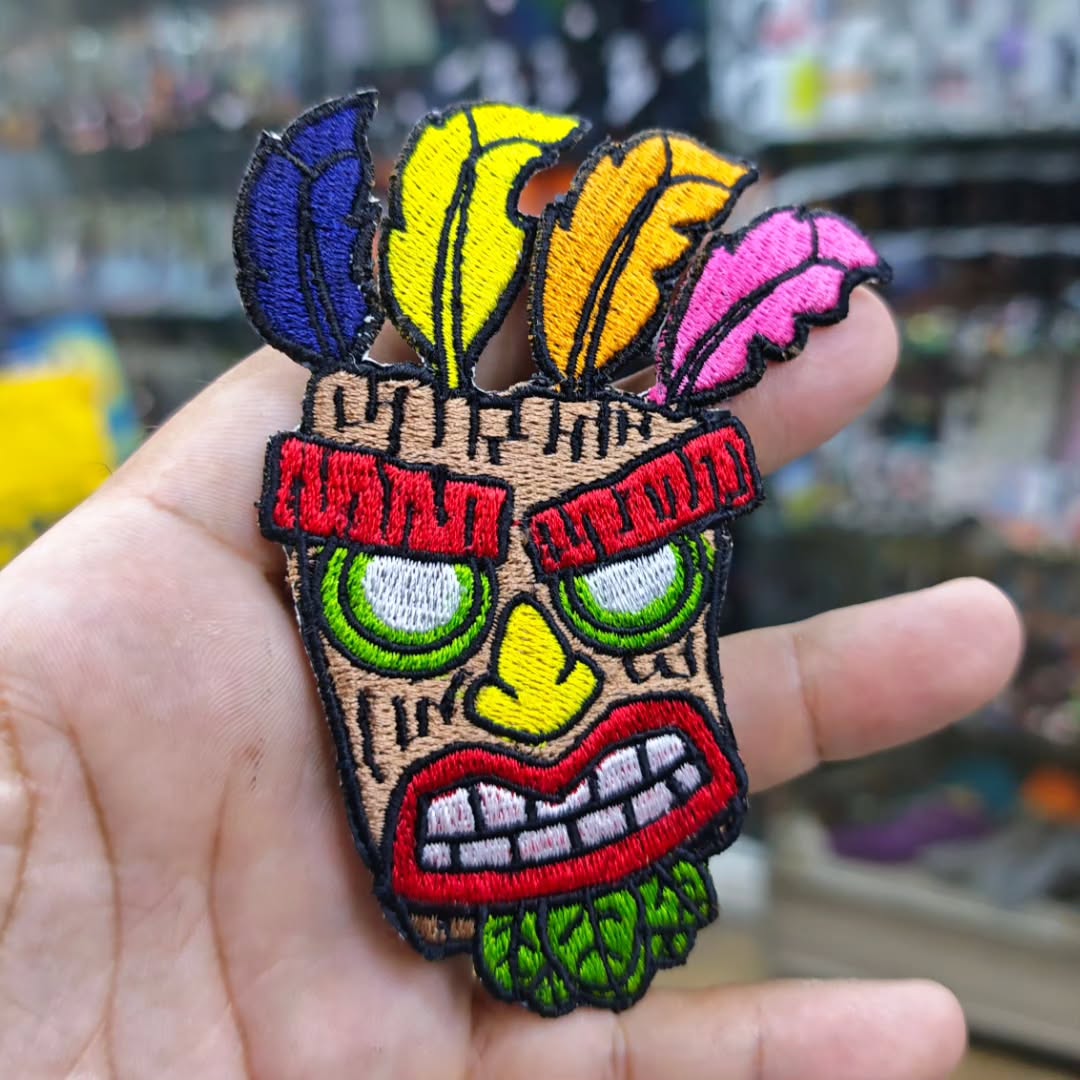 Embroidered Patch Crash Bandicot 90 x 120 MM - Embroidered Patch